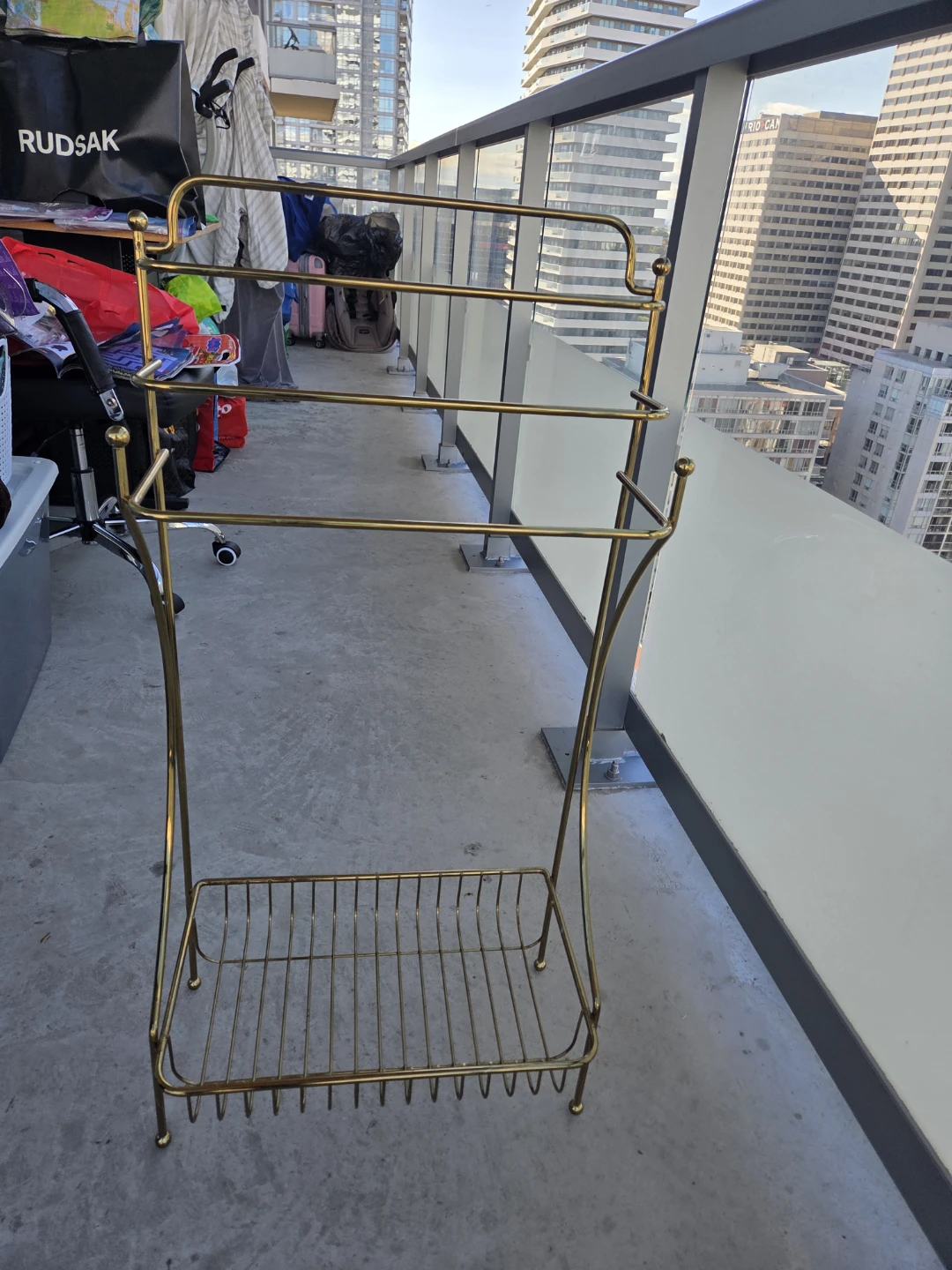 Gold-tone Metal Towel Rack Stand - photo 5
