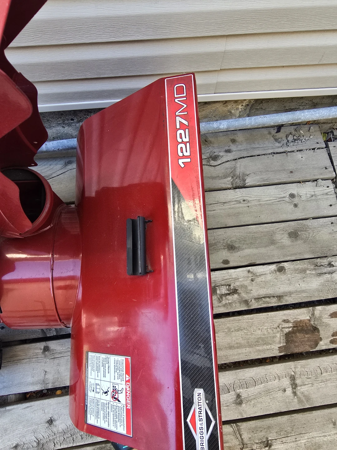 Briggs & Stratton 1227MD Snowblower - photo 5