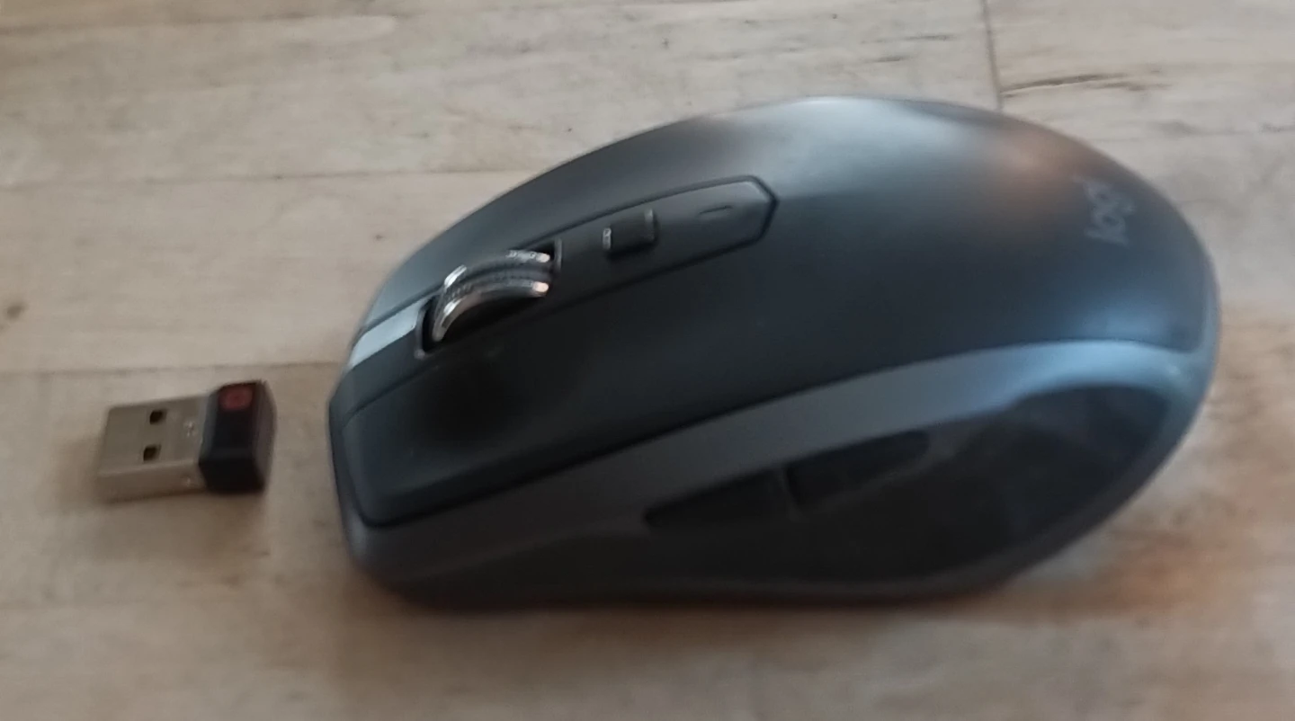 Logitech MX Anywhere 2S mouse - photo 3