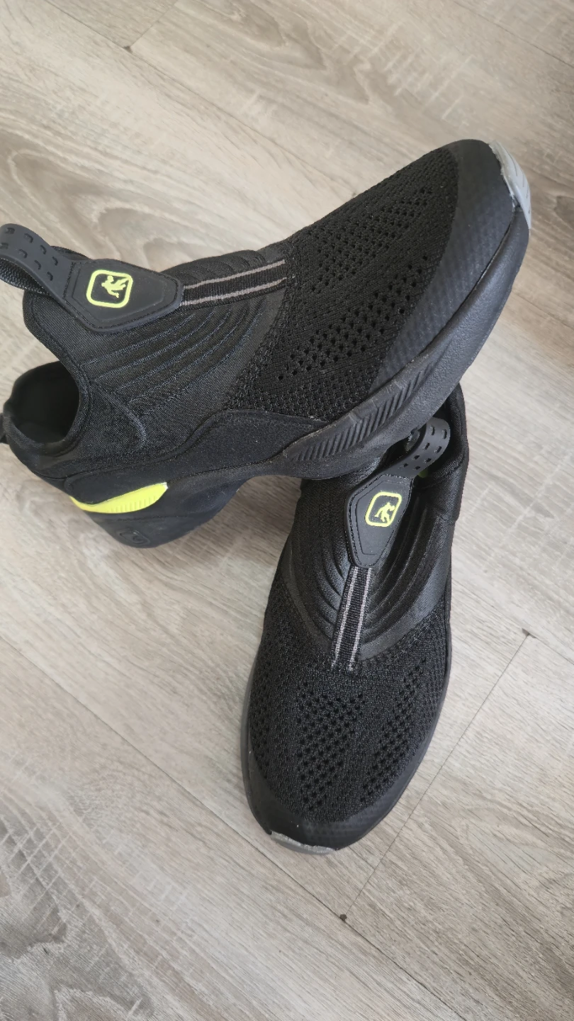 AND1 Men's Slip-On Sneakers Black Size 8 - photo 2