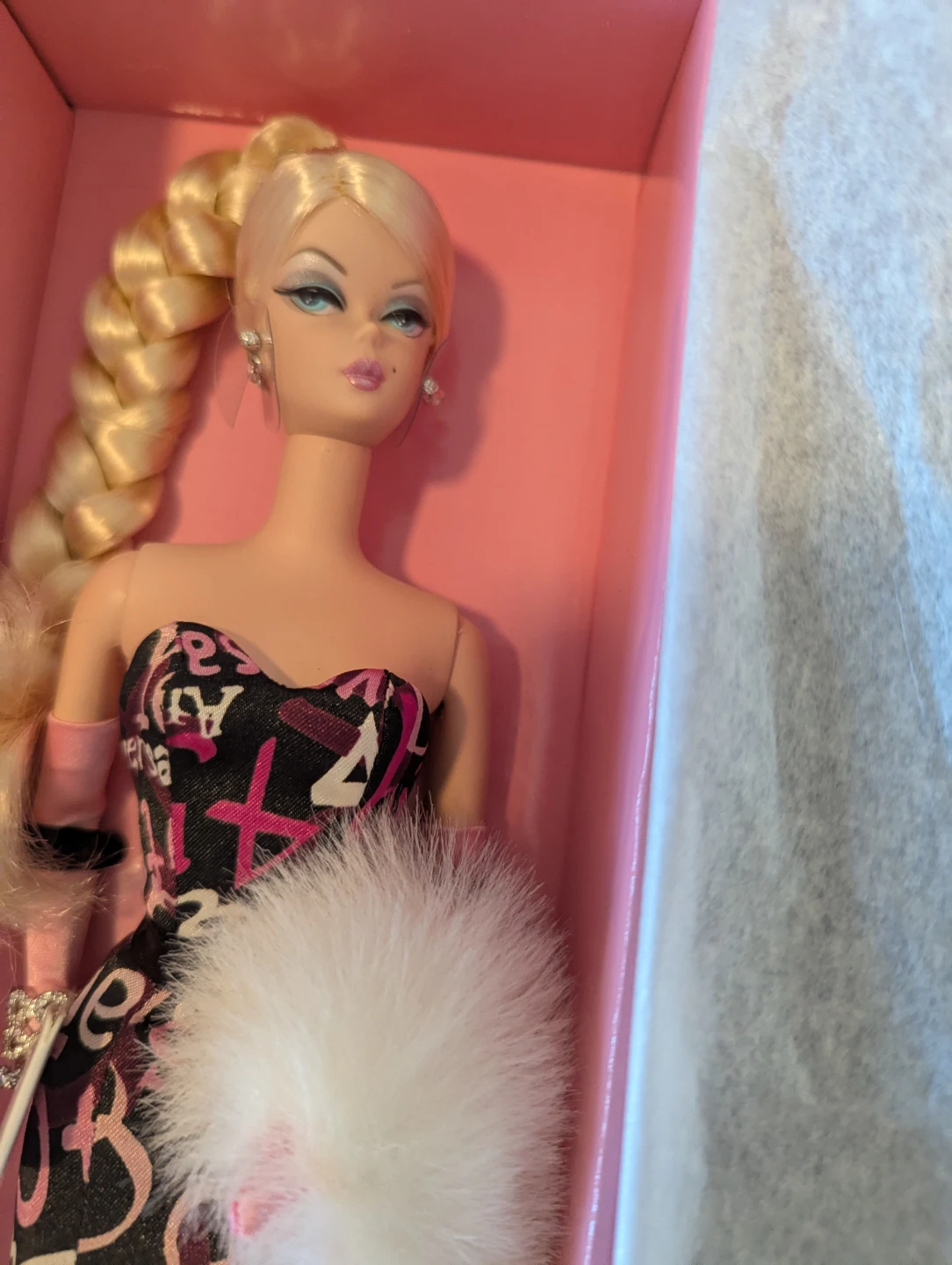 45th Anniversary Barbie Fashion Model Collection Doll - photo 2