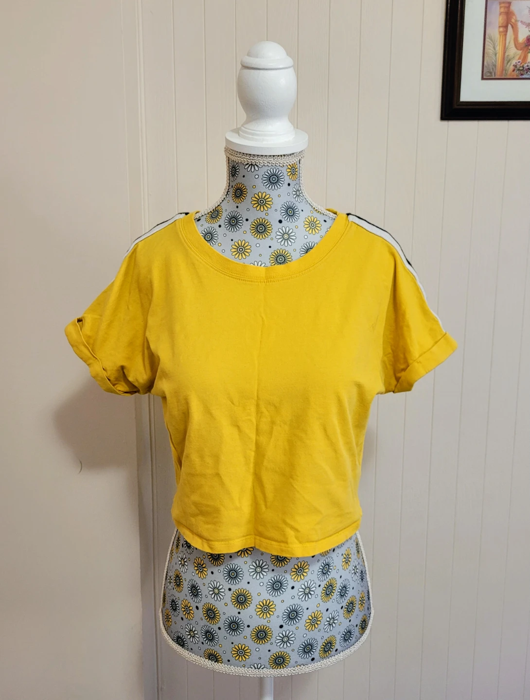Women's Clothes - photo 2