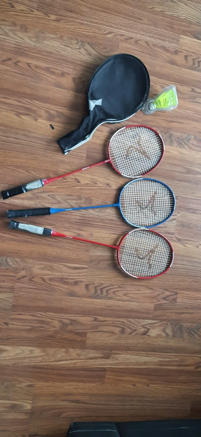 Decathlon Badminton Racket Set with Shuttlecocks - photo 2