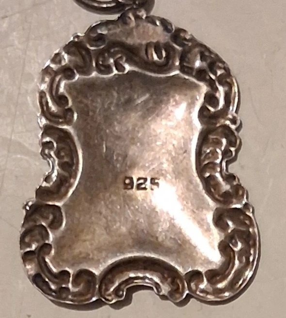 Beautiful vintage sterling silver luggage tag style pendant