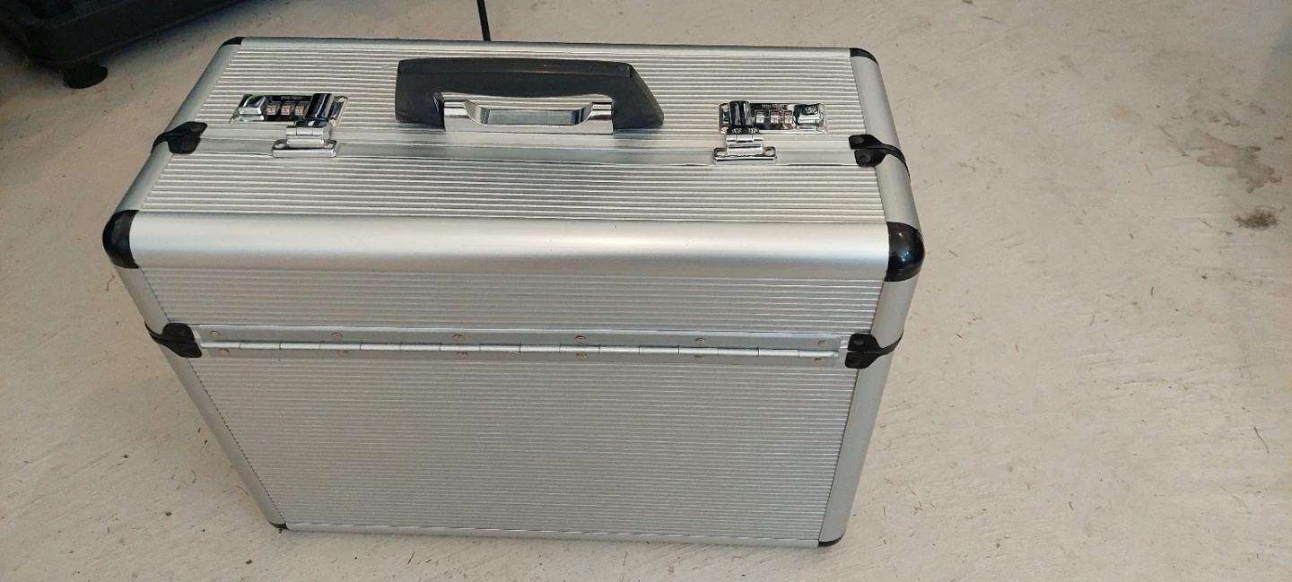 Silver Aluminum Hard Carry Case
