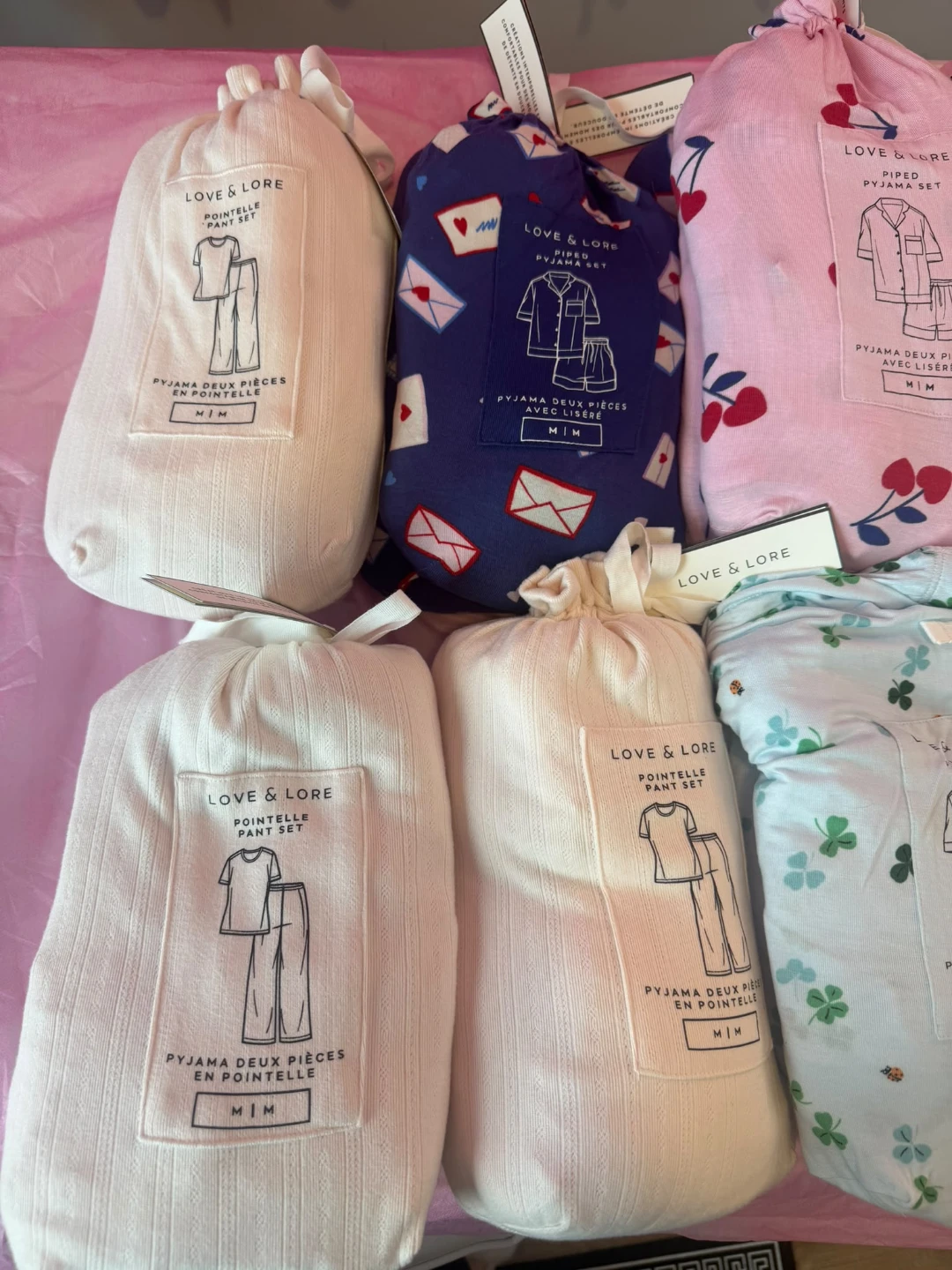 Love & Lore Pyjama Sets - photo 5