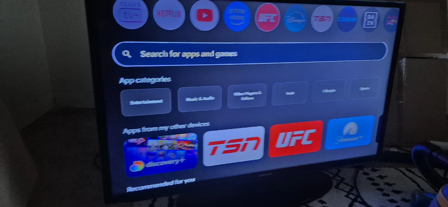 Samsung Television 40" smart HDTV  with Google Chromecast - photo 4