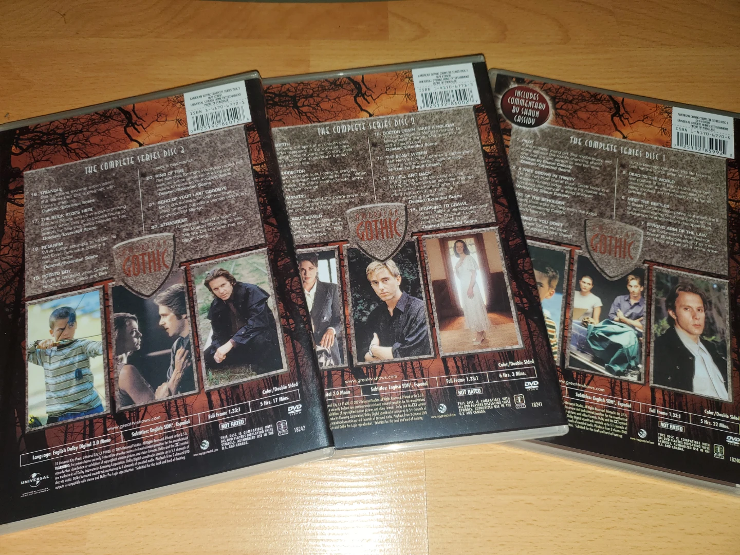(3-Disc) American Gothic: The Complete Series DVD - photo 4