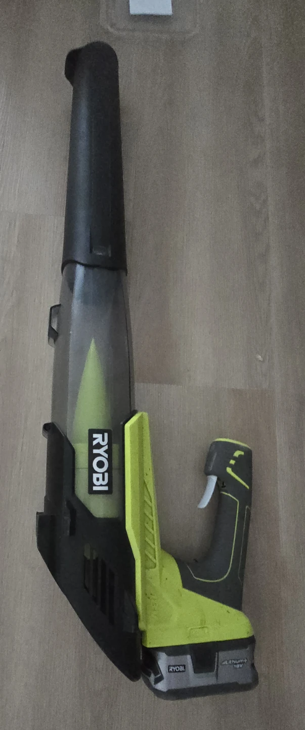Ryobi 18V ONE+ Cordless Compact Blower