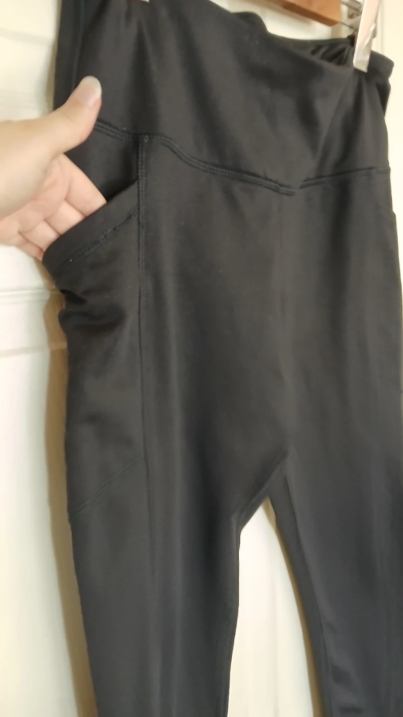 Mondetta black leggings, size small (S) - photo 3