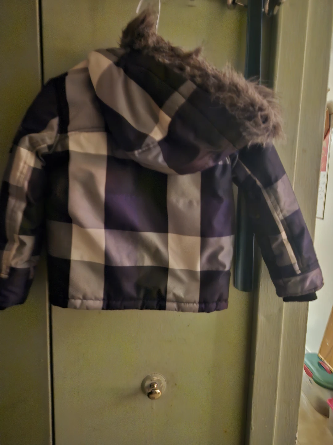 Boys' Plaid Winter parka - size 5 - photo 4