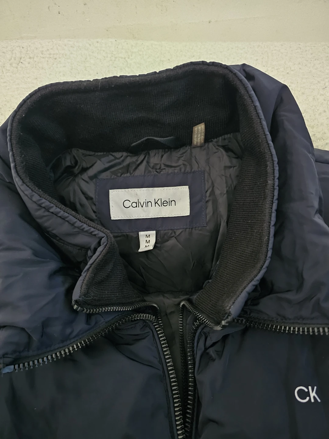 Calvin Klein Navy Puffer Jacket - photo 2