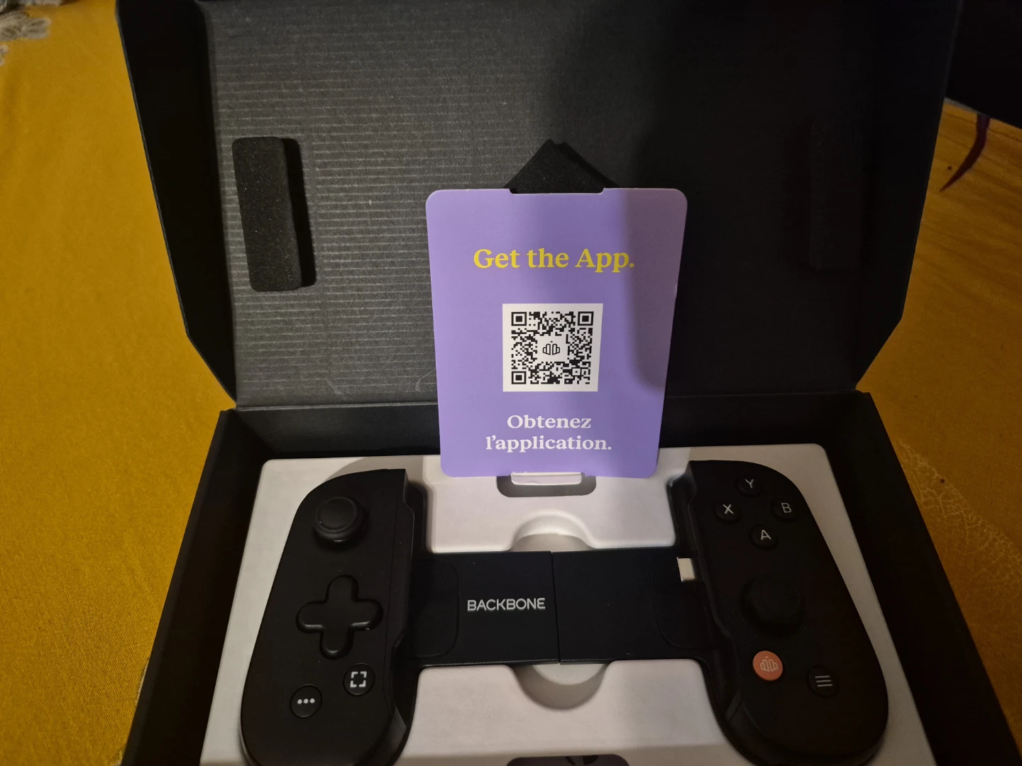 Backbone 1st gen  and 8BitDo SN30 Pro - photo 2