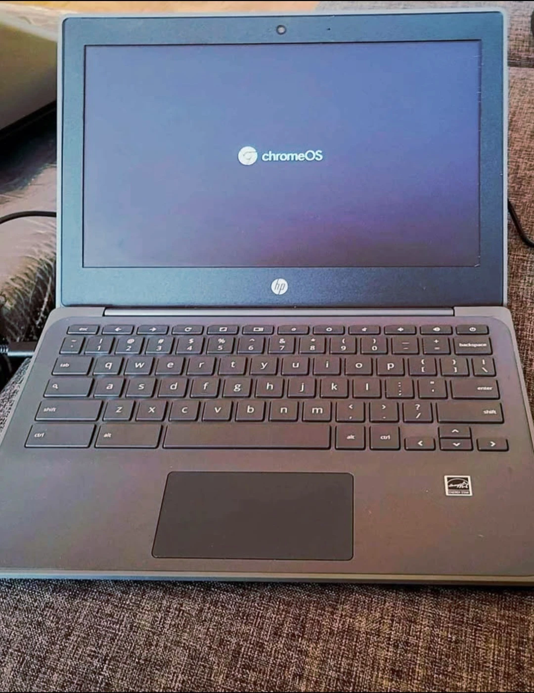 ​HP Chromebook G8 + Brand New 45W Charger (Bundle Deal)