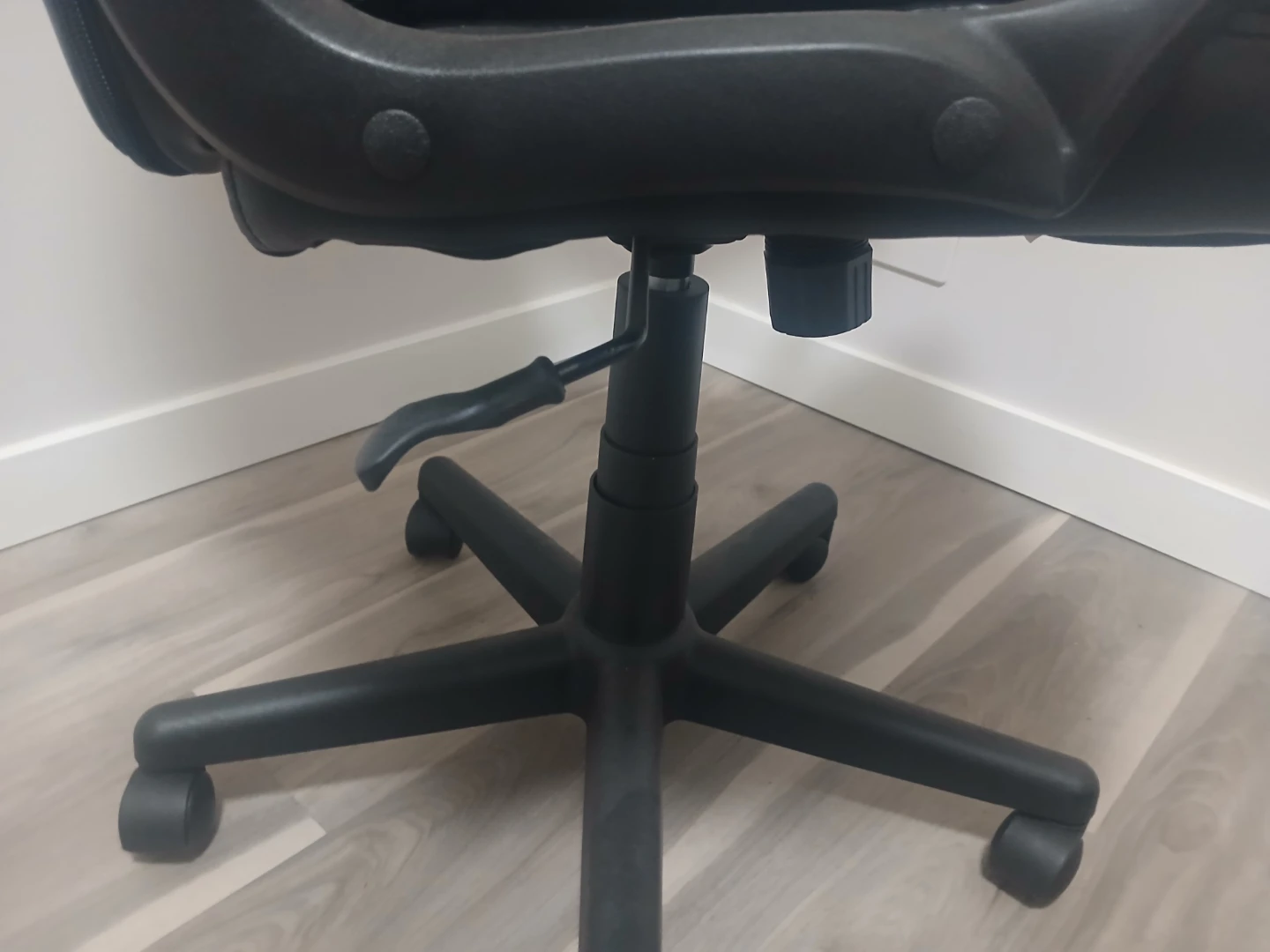 Montessa II Office Chair - photo 3
