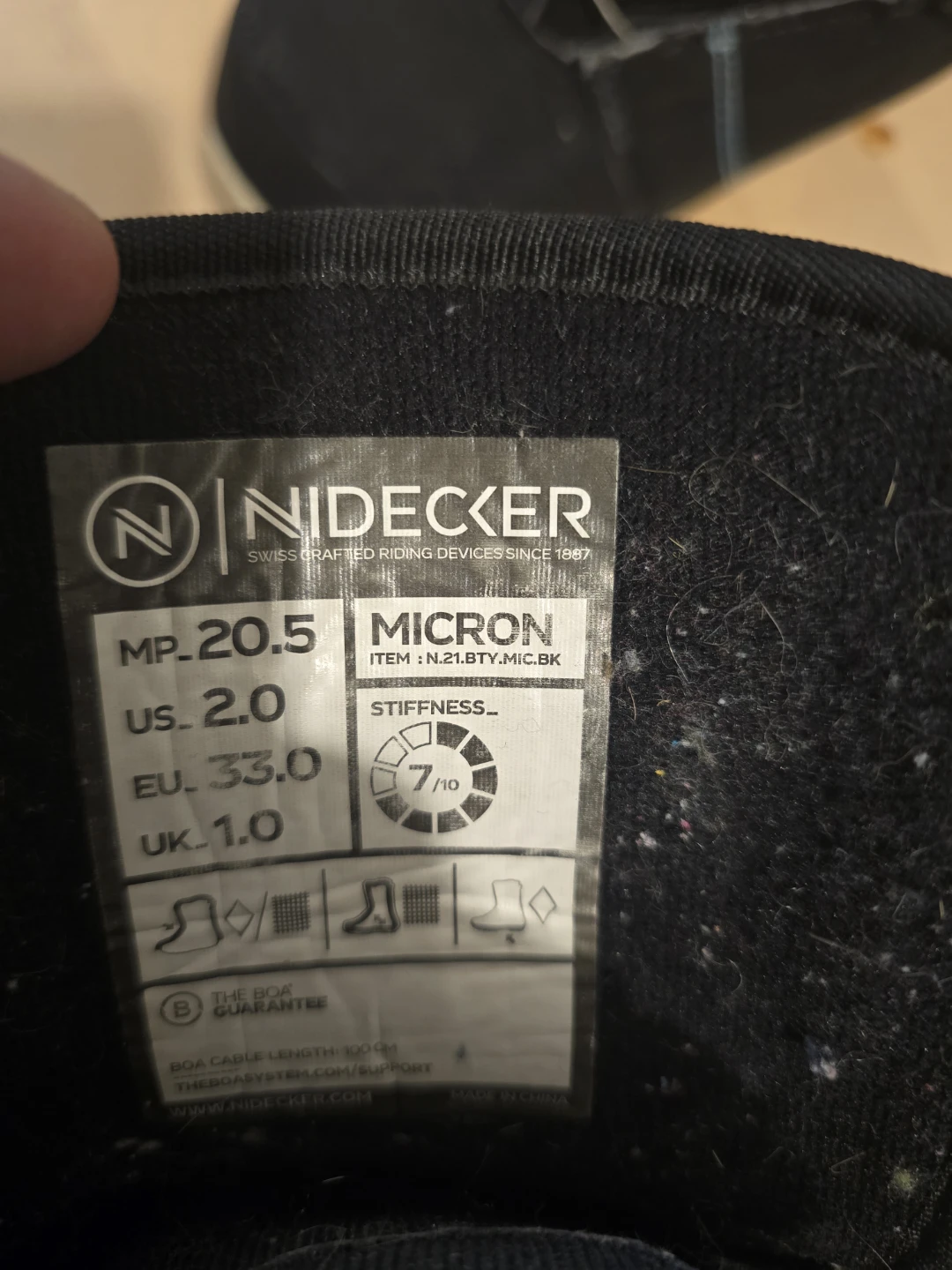 Kid Snowboard Boots , size 2 - photo 2