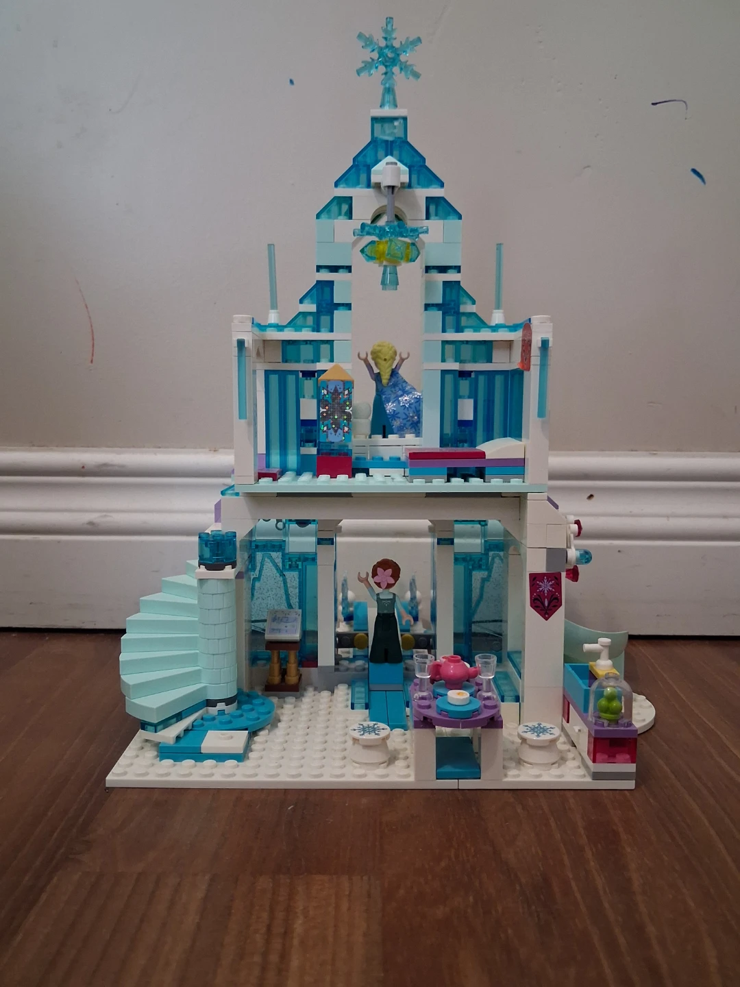 LEGO Disney FROZEN Elsa's Ice Castle ❄️ - photo 2