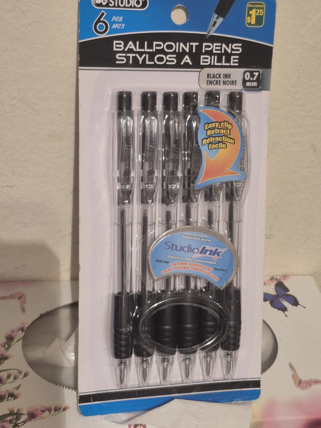 BNIB)Studio Ink 6-Pack Black Ballpoint Pens