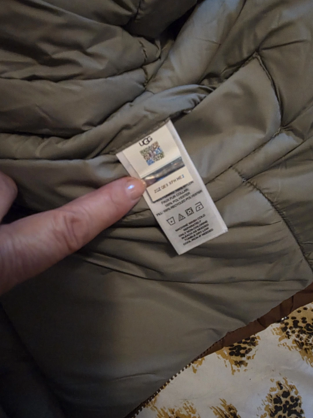 UGG Brown Puffer Jacket - photo 3