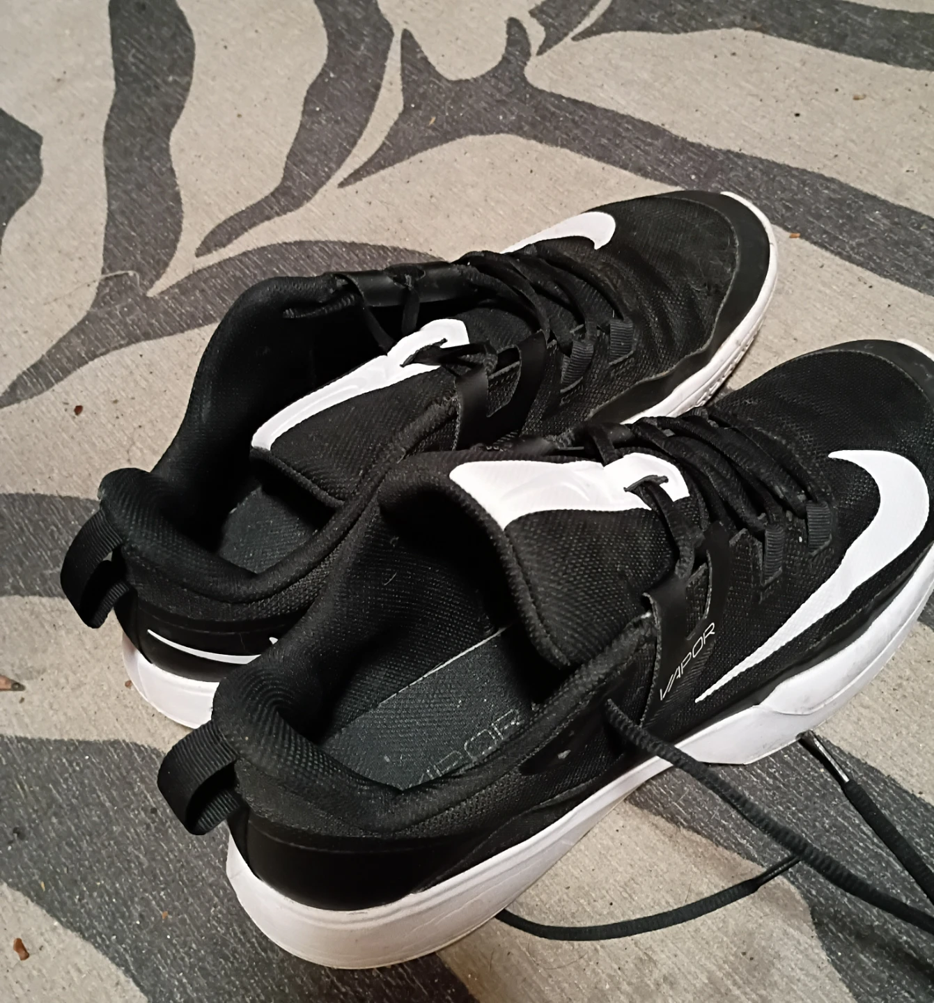 Nike Vapor Sneakers size 10