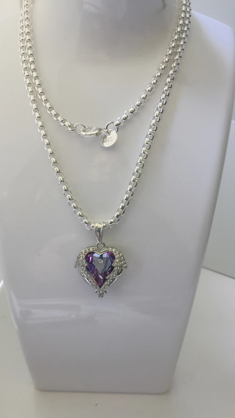 Brillante collar chapado en plata con hermoso corazón - photo 2