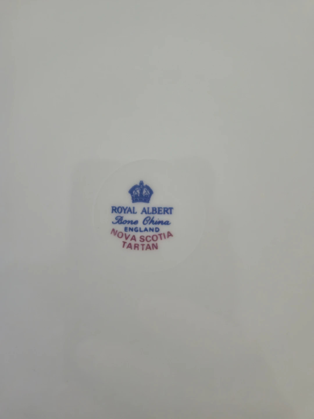Royal Albert Bone China Nova Scotia Tartan Serving Plates - photo 4