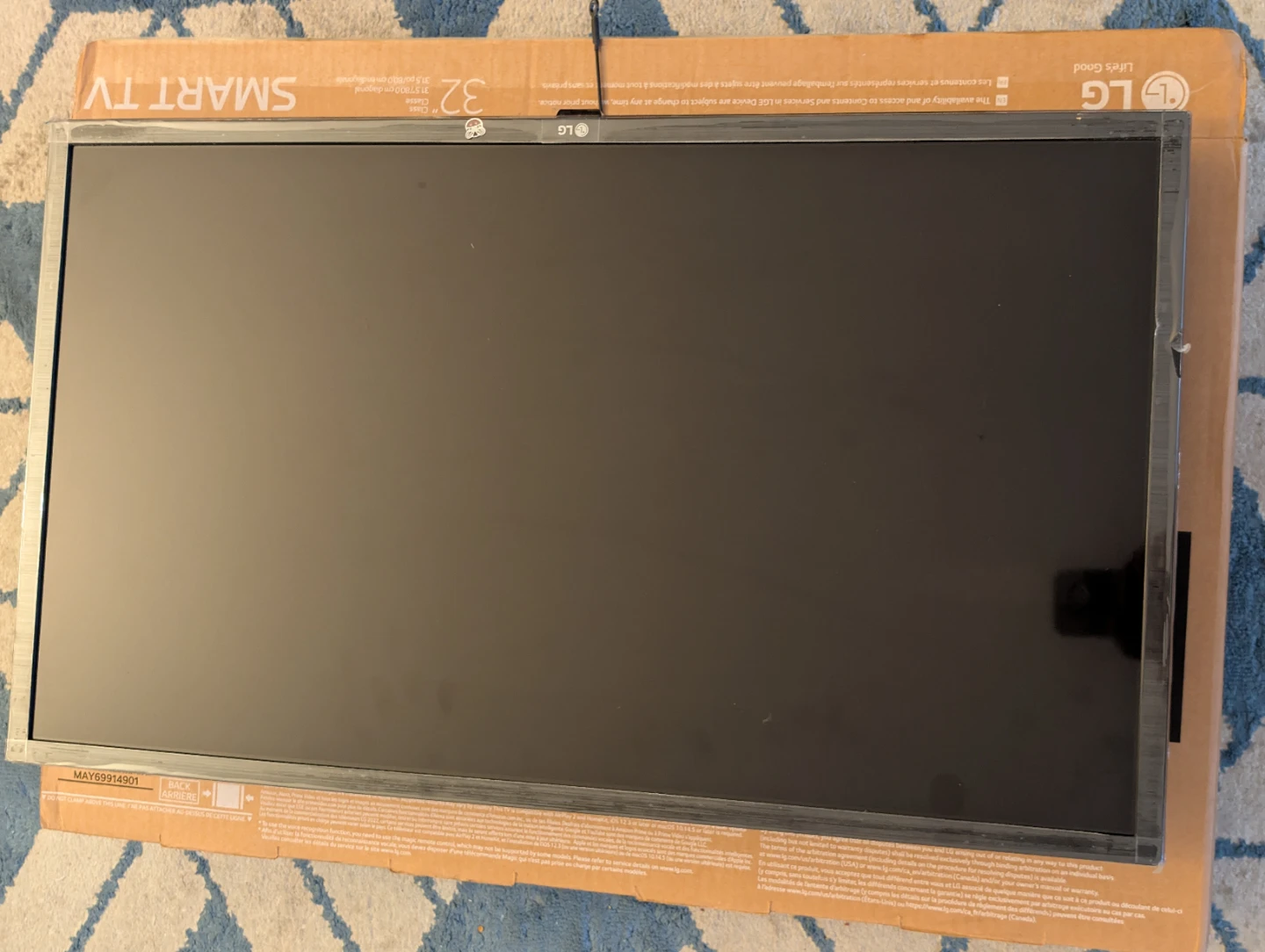 LG 32" Smart TV (32LQ63) - photo 5