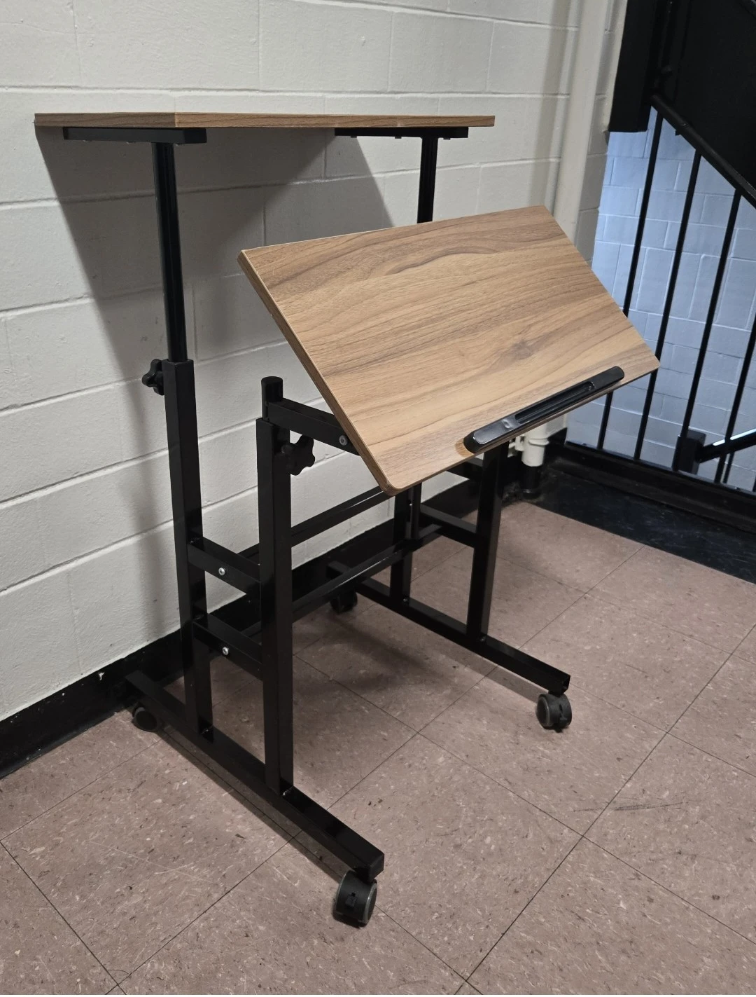 Mobile Adjustable Rolling Standing Desk Laptop Cart