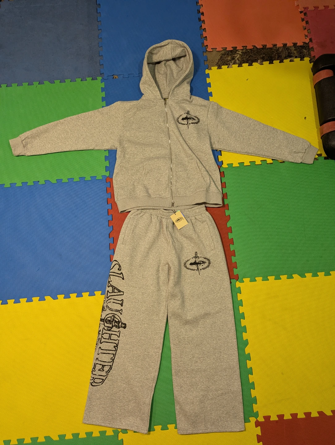 CortiezTracksuit Grey