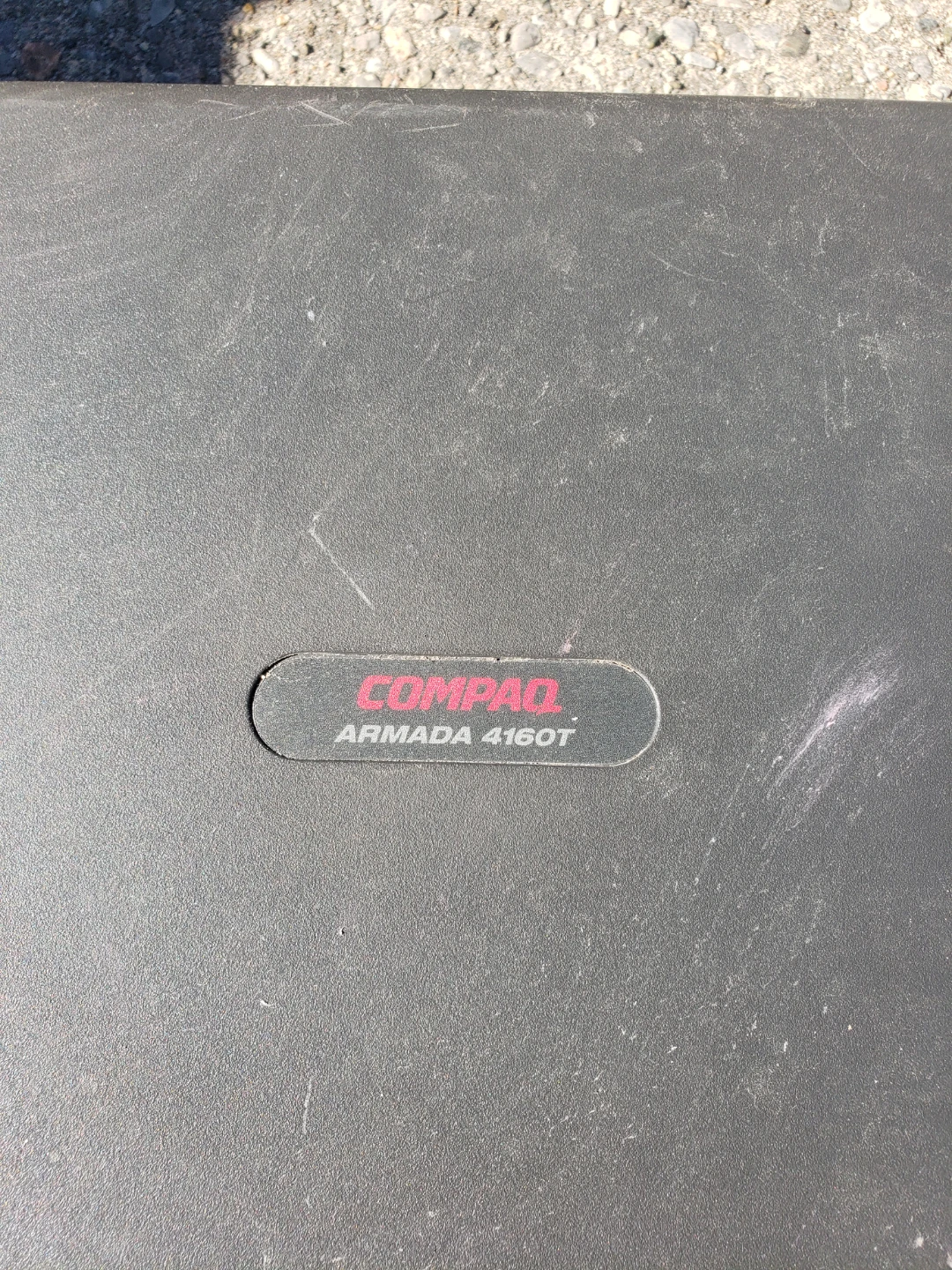 Compaq Armada 4160T Laptop - photo 2