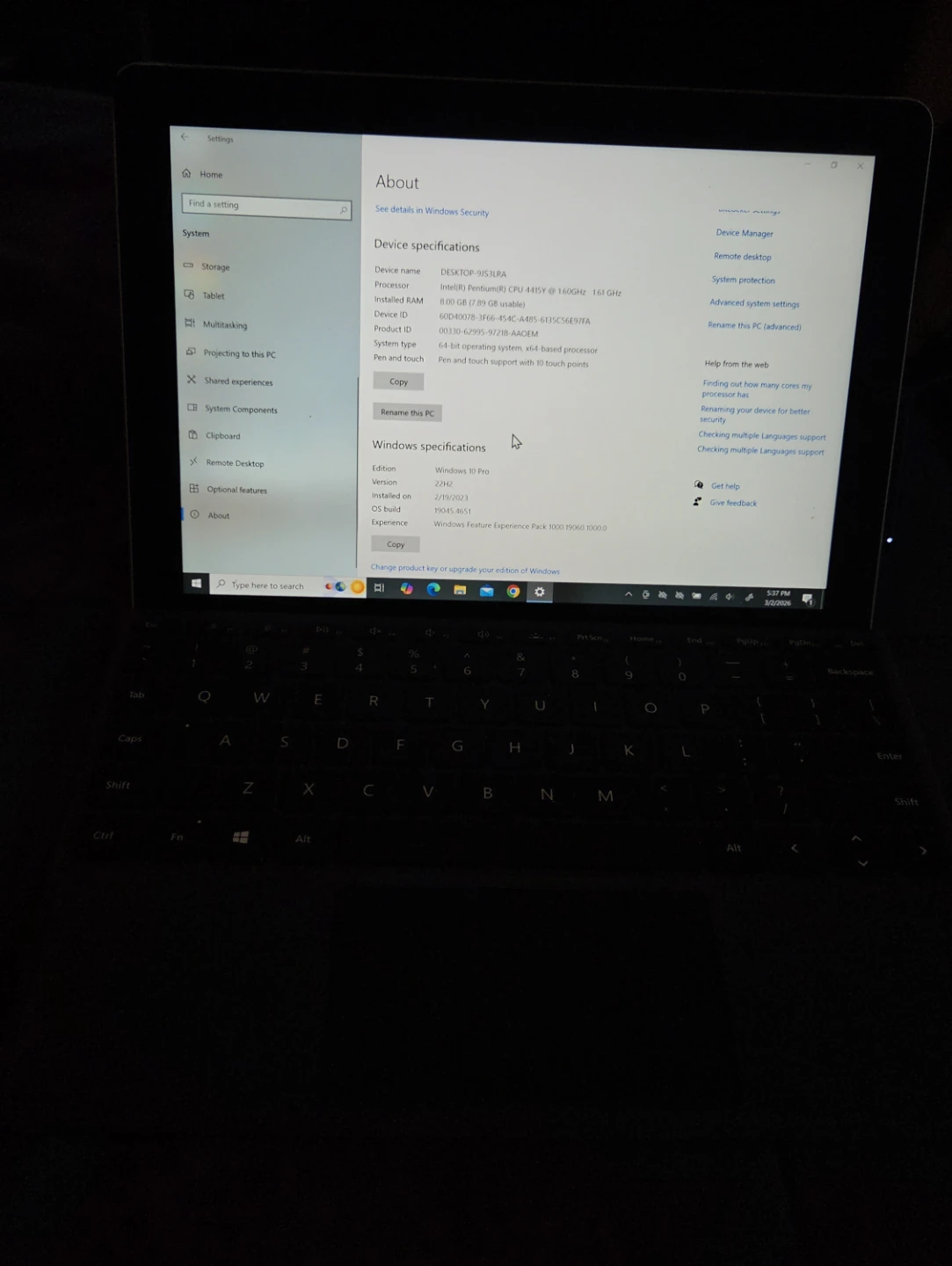 Microsoft Surface Go (1st Generation) - photo 2