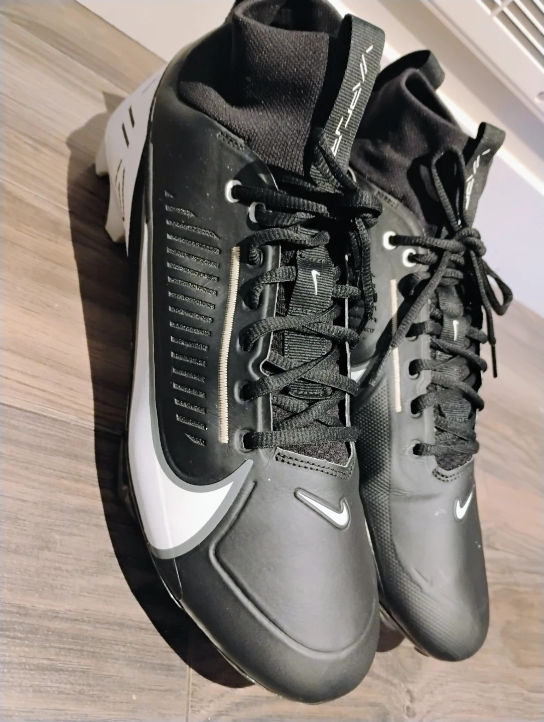 Nike Vapor Football Cleats - photo 2
