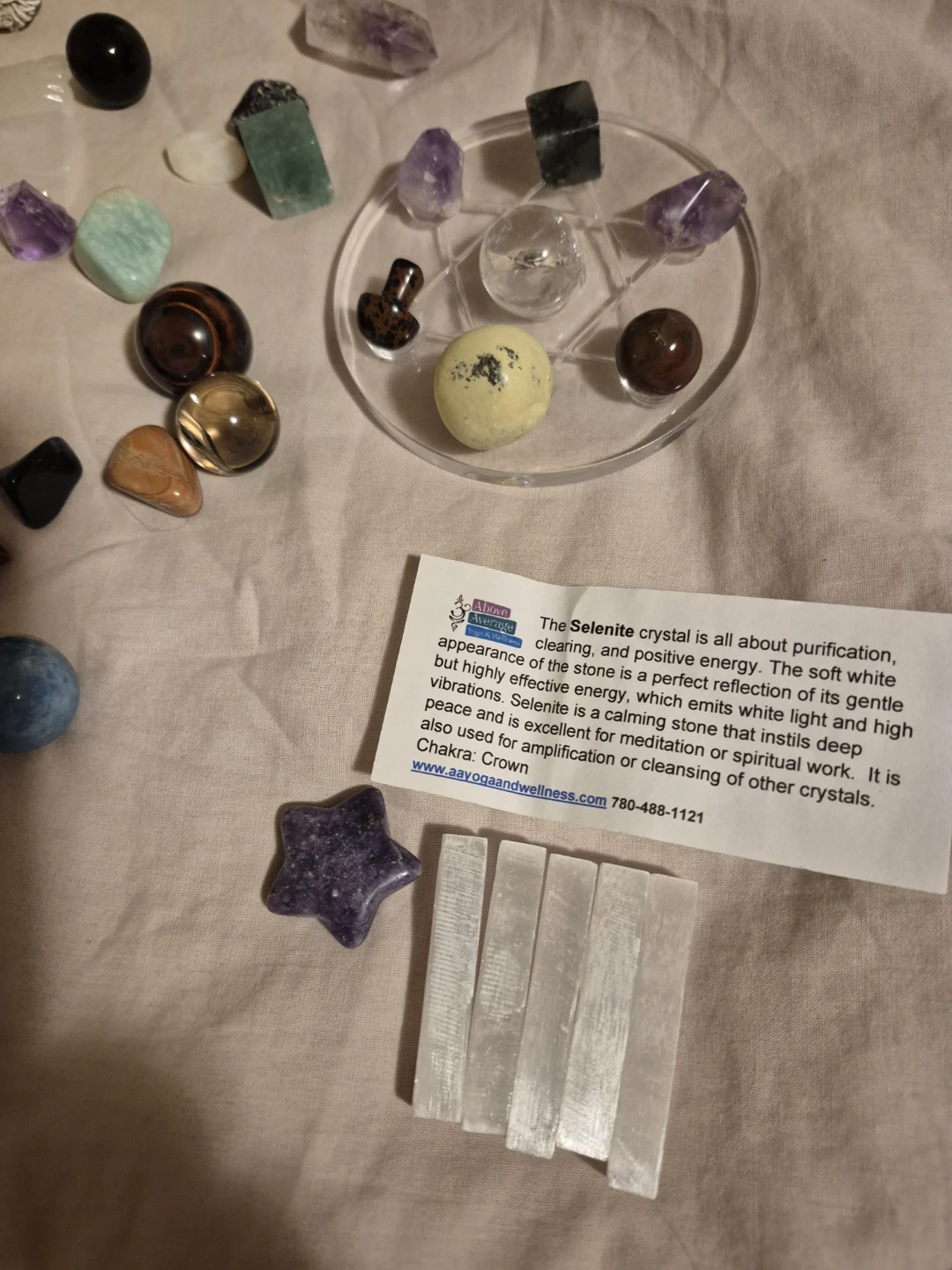 Crystals, crystal book and pendulum - photo 3
