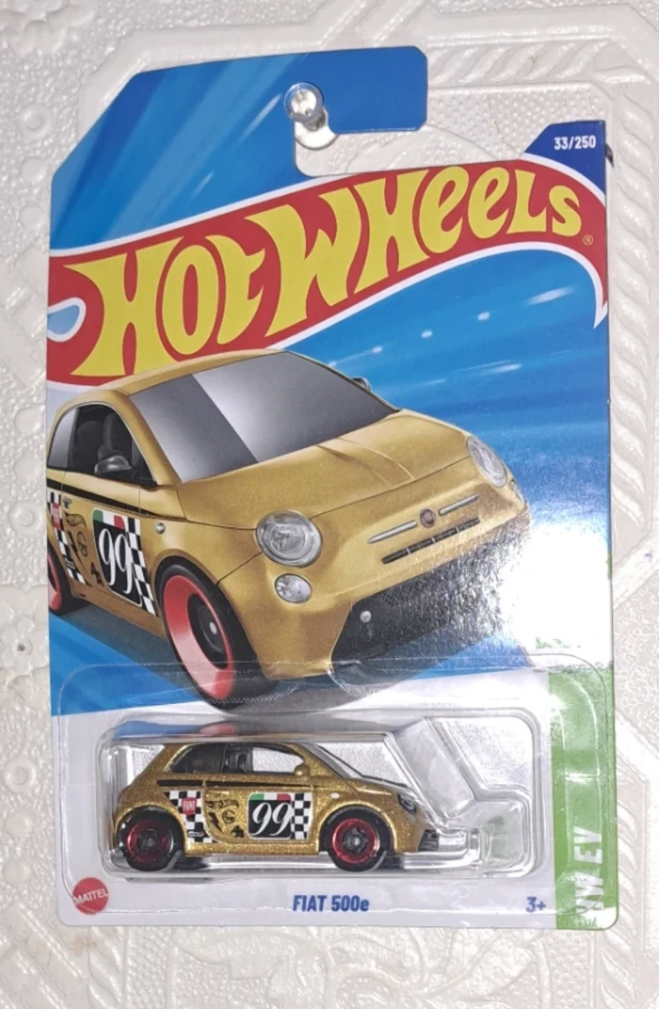 Hot Wheels Fiat 500e HW EV Diecast