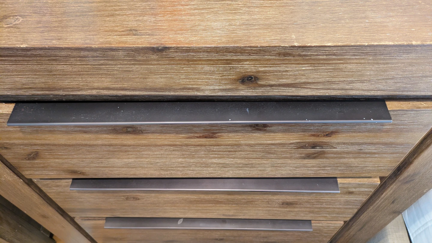LAST CHANCE! Structube HAMBURG Solid Acacia 4-Drawer Dresser - photo 4