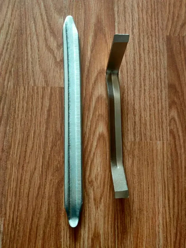 Tire Priers