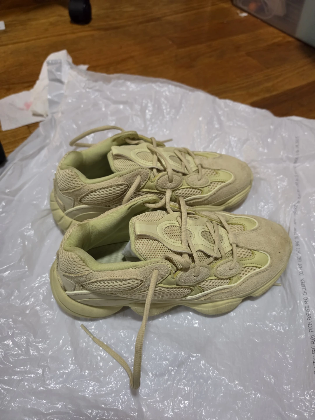 Adidas Yeezy 500 Size 7 - photo 3