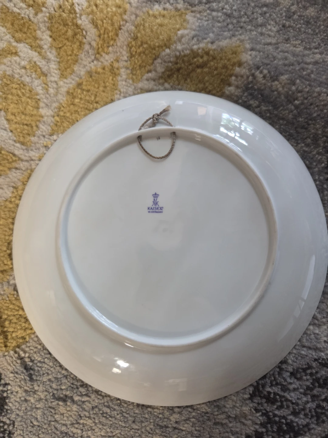 Kaiser W. Germany Decorative Floral Plate - photo 2