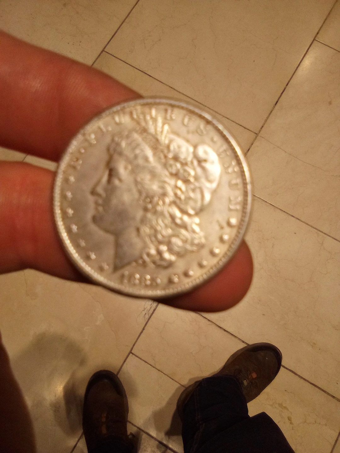 1883 Morgan Silver Dollar - photo 4