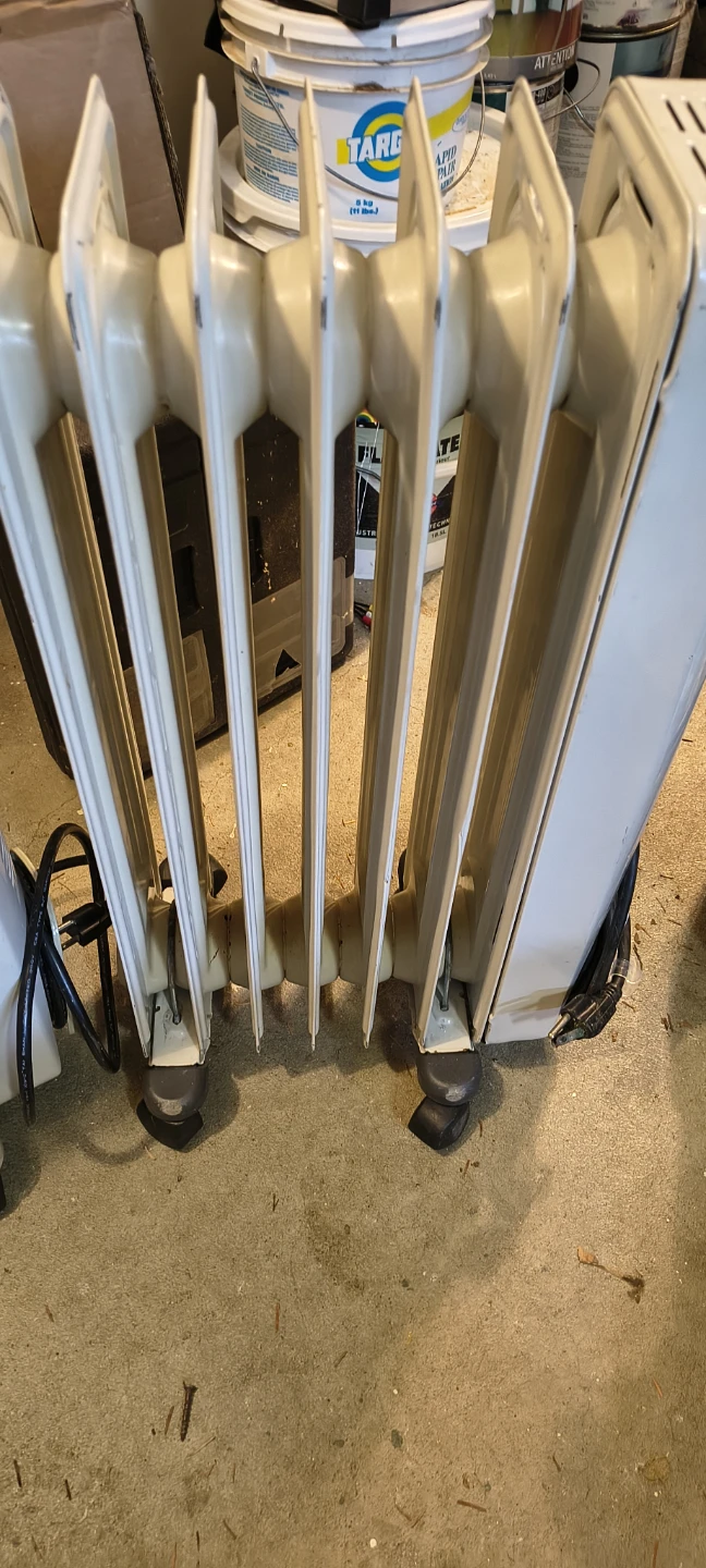 Noma Oil Radiant Space Heaters - photo 2