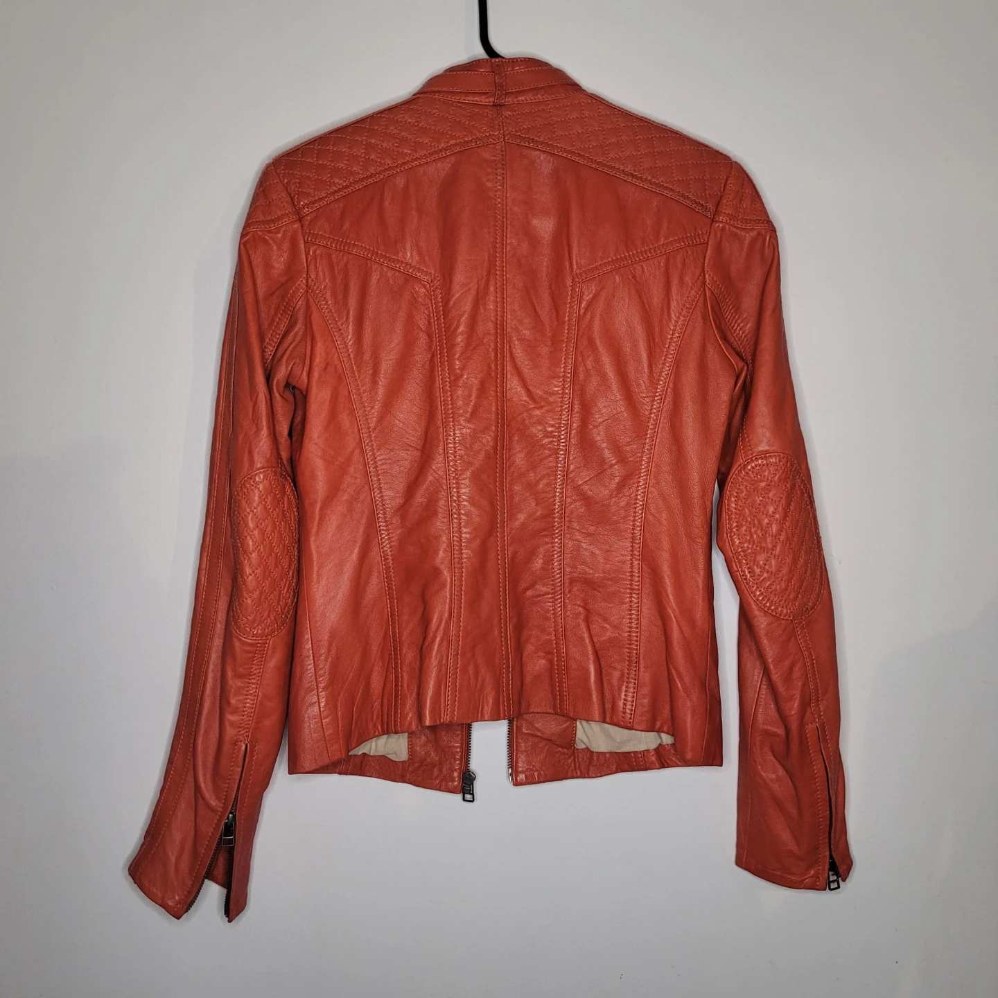 Danier Orange Quilted Faux Leather Jacket - photo 2