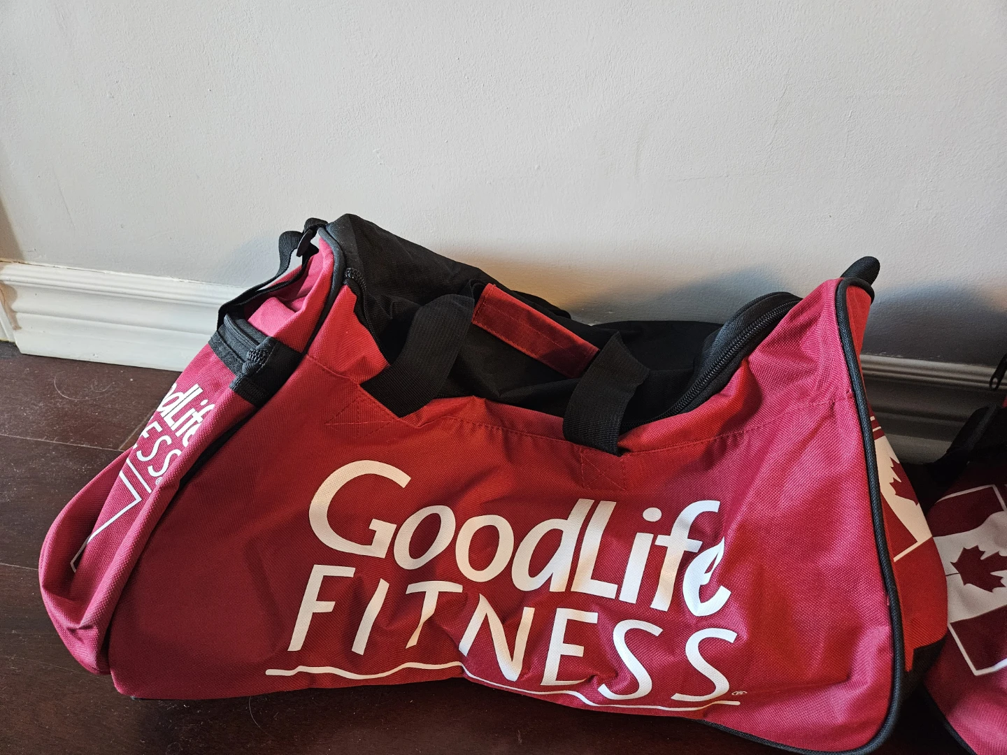 2 Brand new Gym bags - photo 3