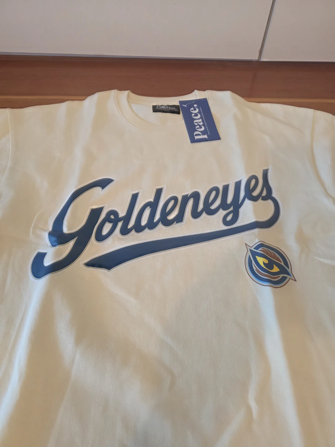 Goldeneyes Vancouver Peace Collective Tshirt - photo 3
