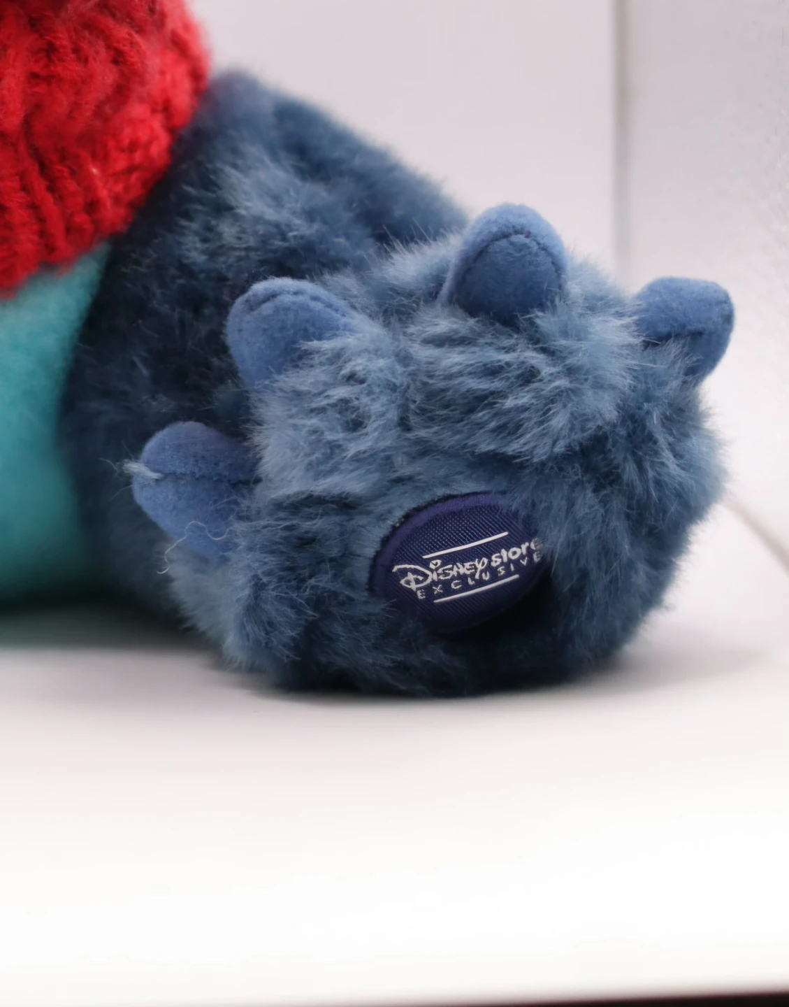 Disney Store Exclusive Stitch Holiday Plush - photo 3