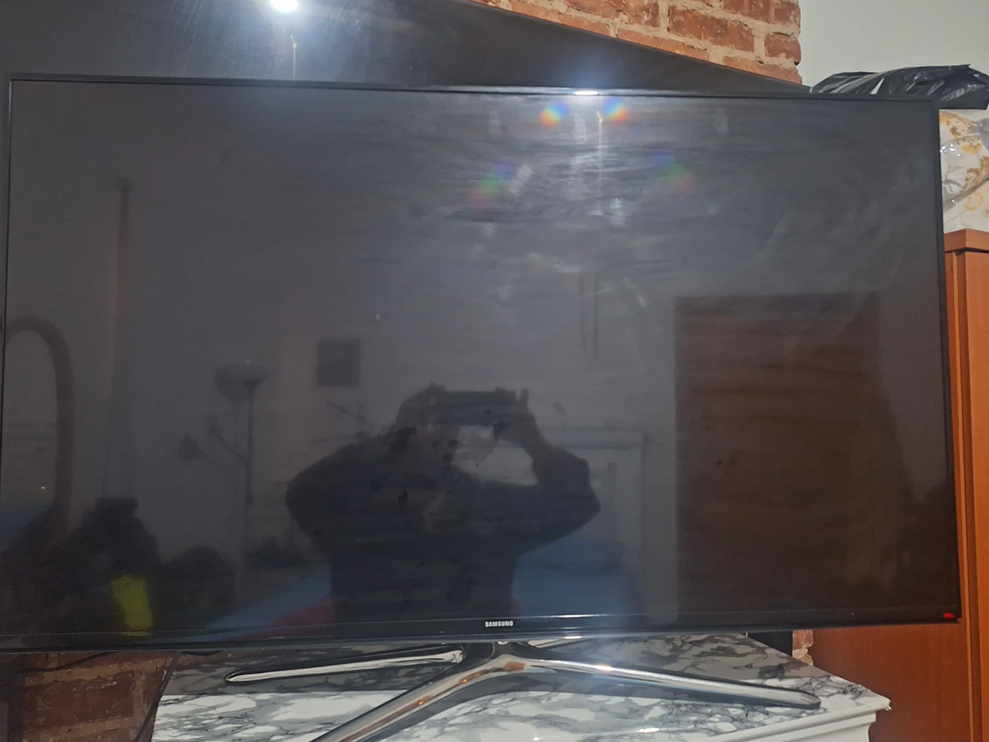 Samsung 55-inch Flat Screen TV