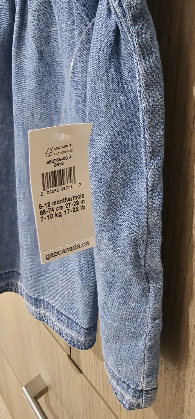 Gap Baby Denim Smocked Top 6 to 12 month - photo 3