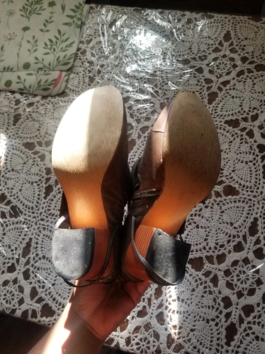 Women's Brown Ankle Boots with Buckles Size 39 - photo 4