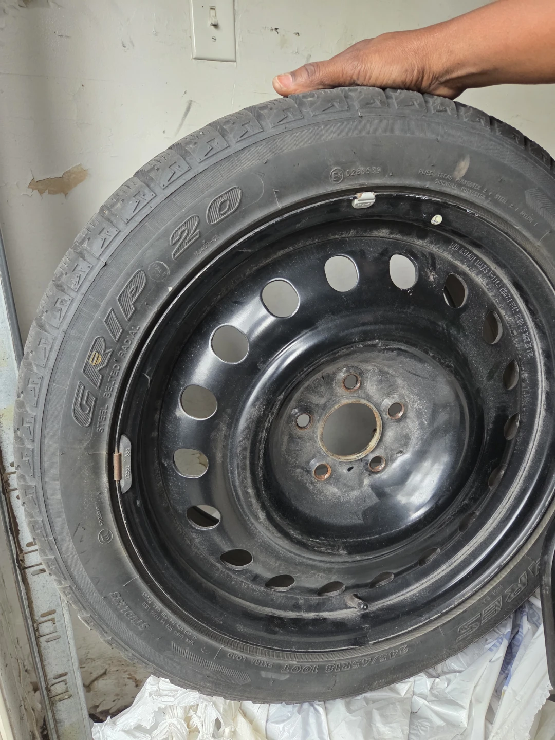 Antares Grip 20 Winter Tire on Steel Rim - photo 4