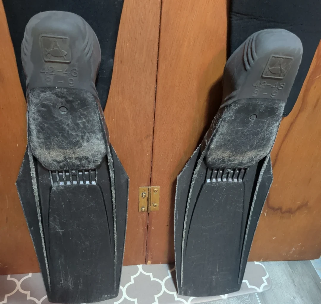 U.S. Divers Technisub Scuba Fins - photo 2