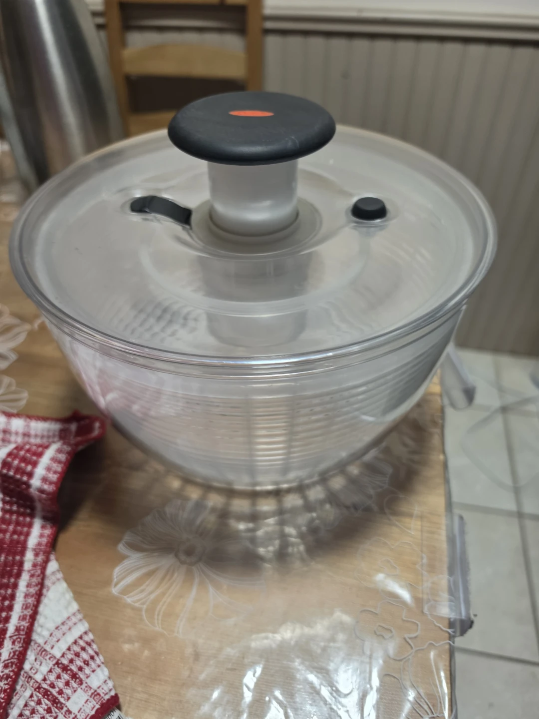 OXO Good Grips Salad Spinner - photo 2